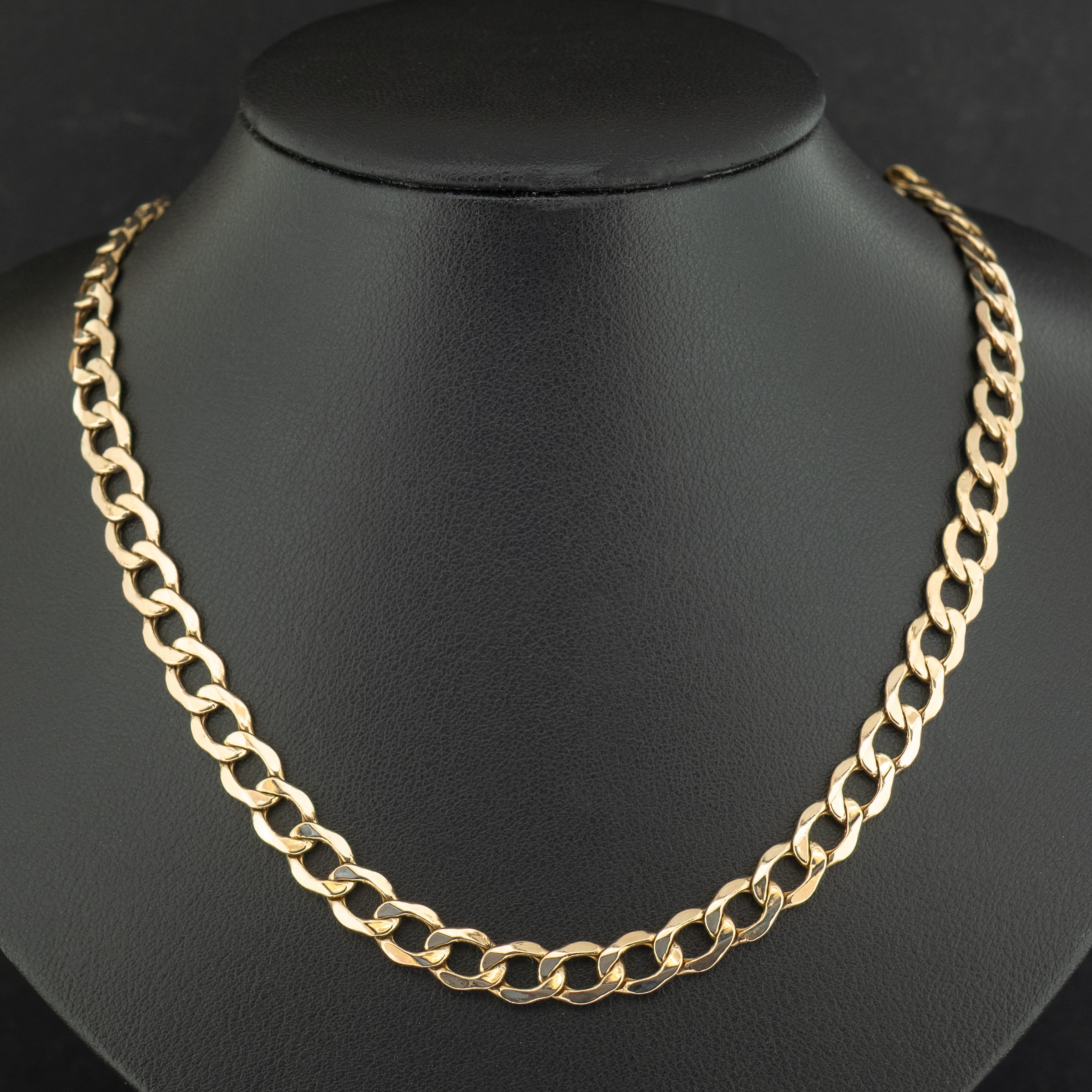9ct Yellow Gold 22.5 Inch Curb Chain 10.7g