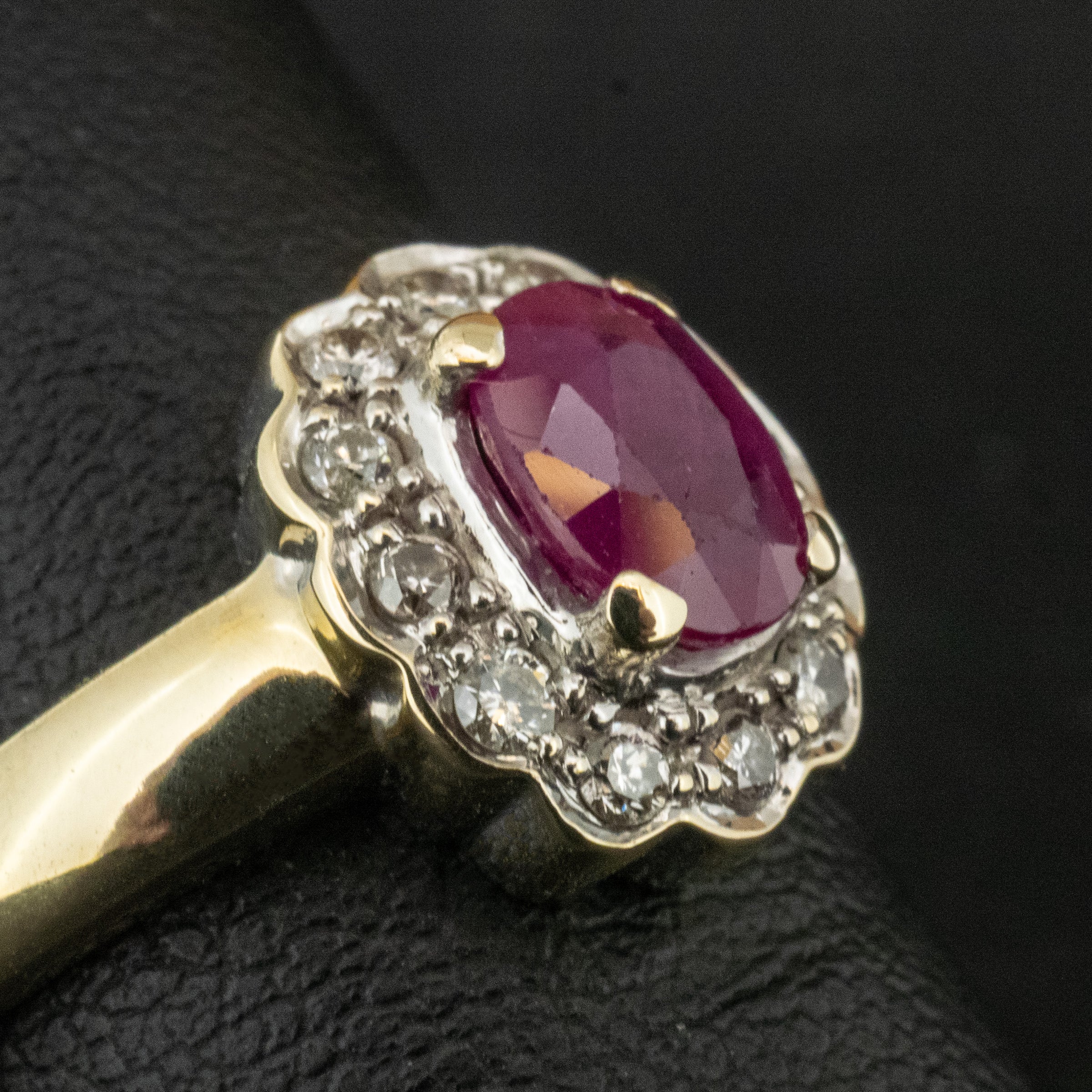 9ct Yellow Gold Ruby & Diamond Cluster Ring Size R 1/2 5.2g