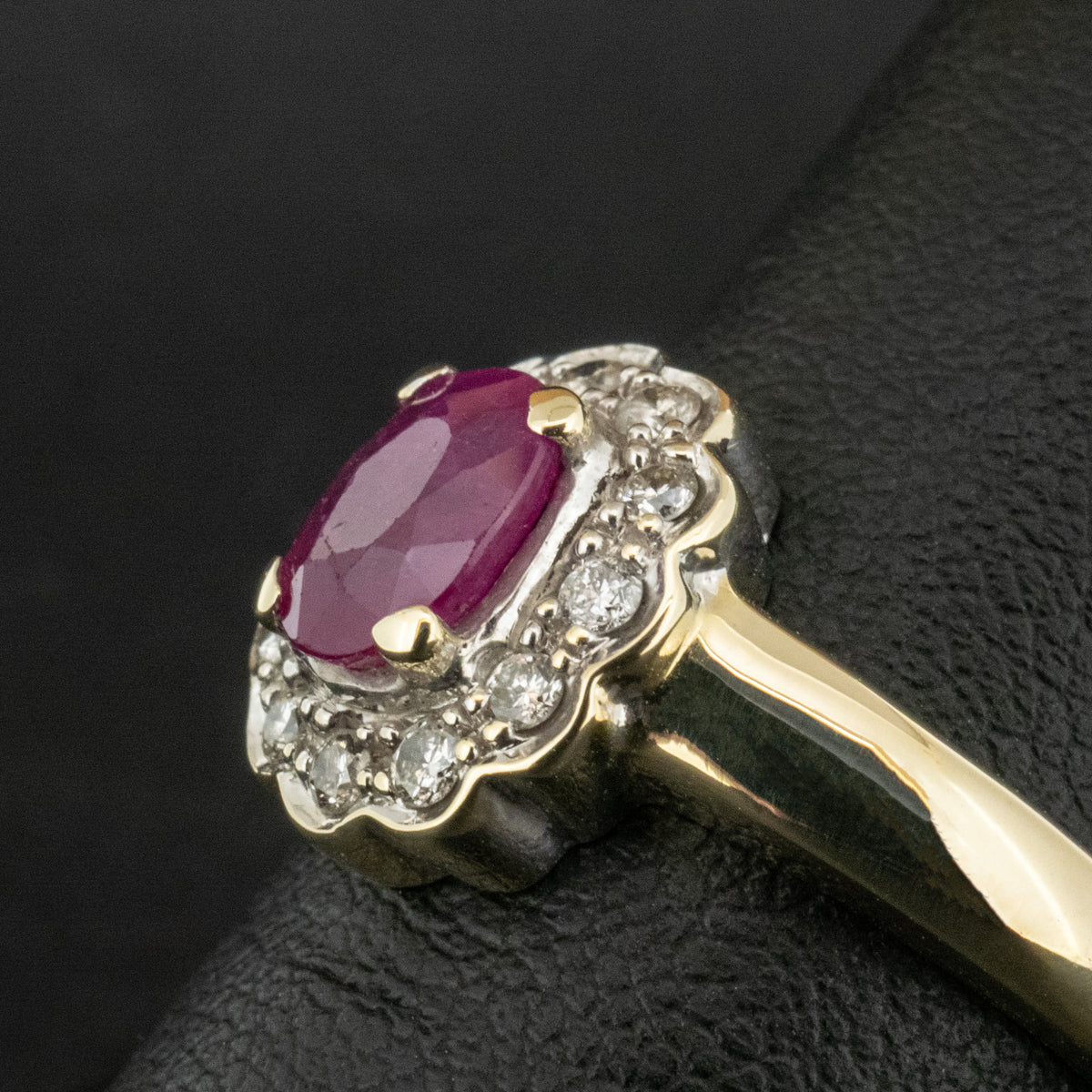 9ct Yellow Gold Ruby & Diamond Cluster Ring Size R 1/2 5.2g