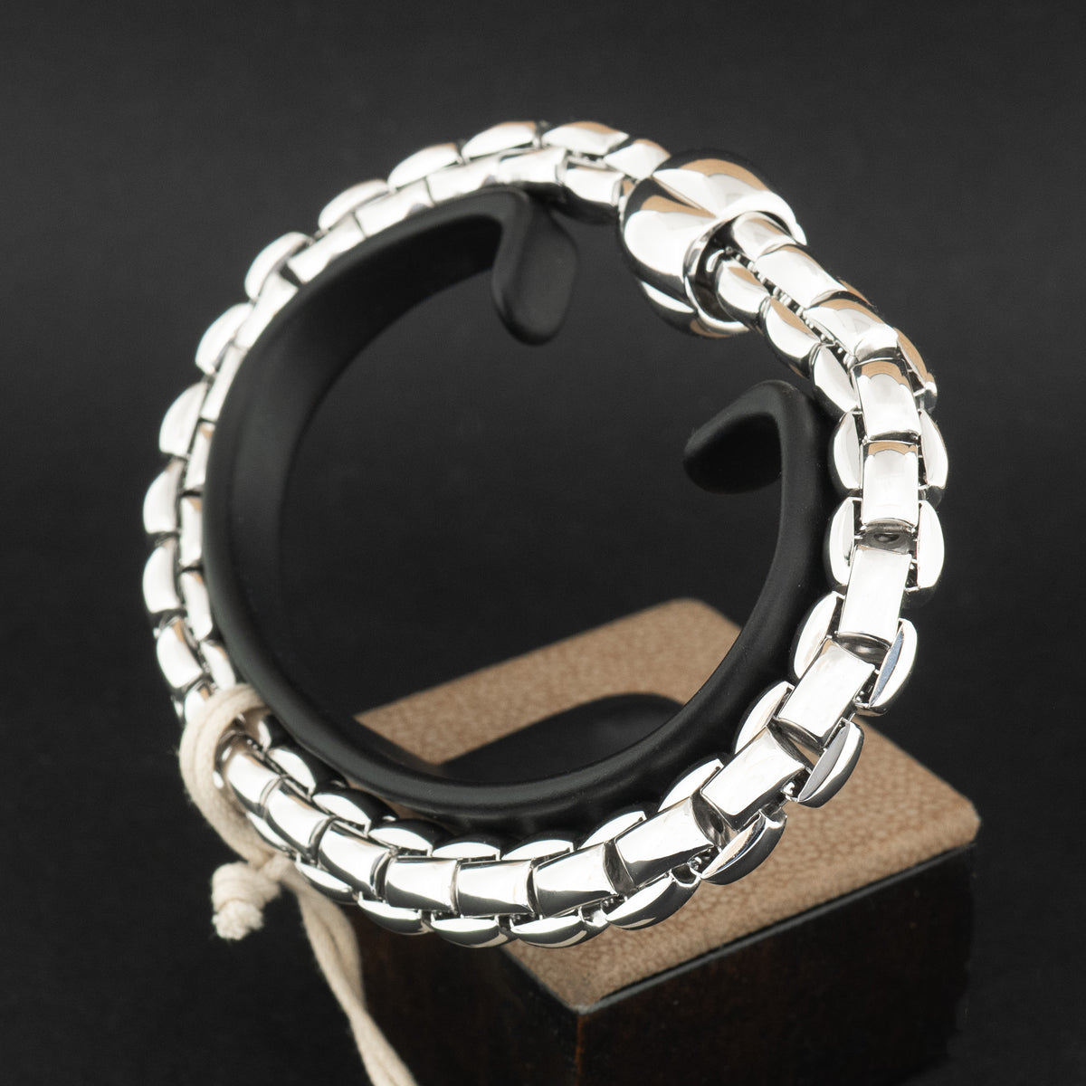 Fope Flex’It 18ct White Gold Bracelet - Unworn Box and Papers