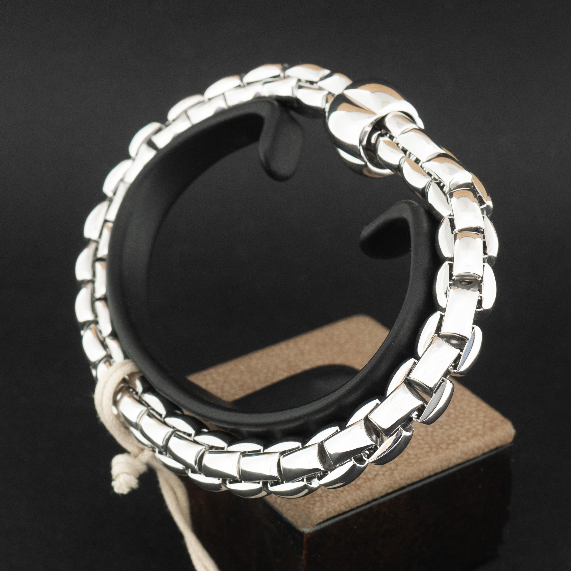 Fope Flex’It 18ct White Gold Bracelet - Unworn Box and Papers