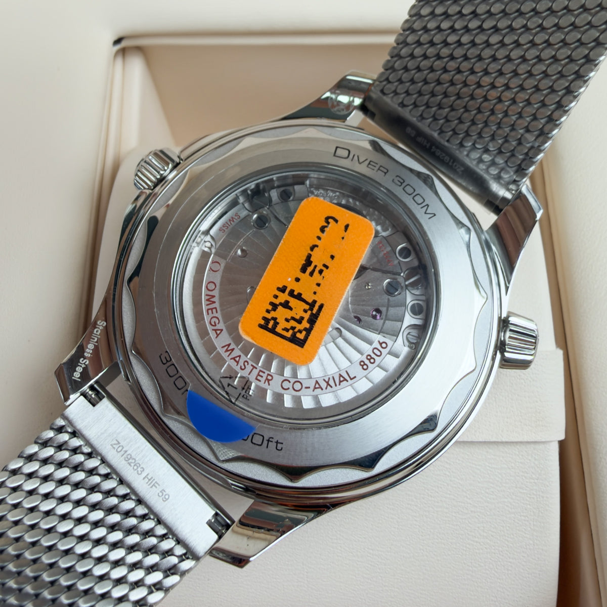 Omega Seamaster Diver 300M Mesh - Unworn with Box and Papers 2026