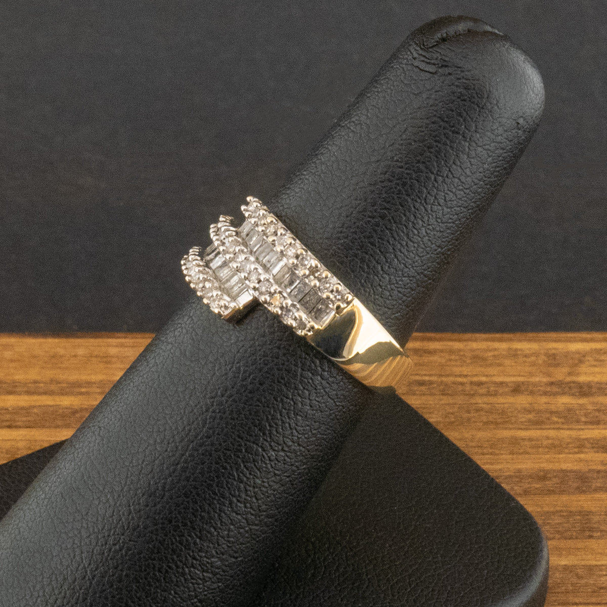 9ct Yellow Gold 0.5ct Diamond Cluster Band Ring Size L 1/2 3.2g