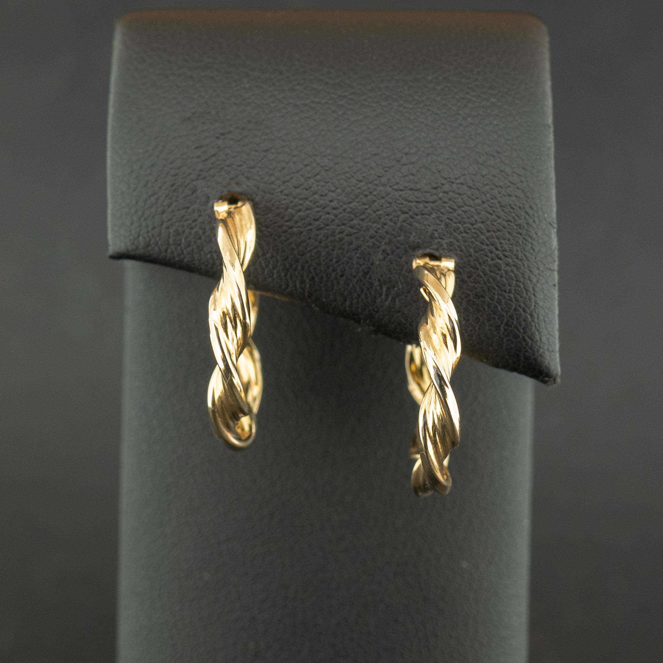 9ct Yellow Gold 21mm Twist Hoops 1.9g