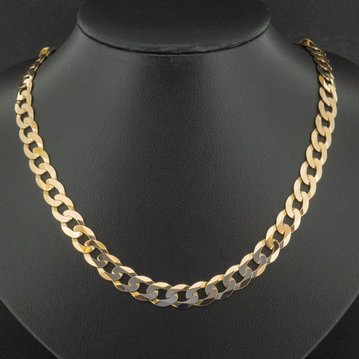 9ct Yellow Gold 24 Inch Curb Chain 25.7g