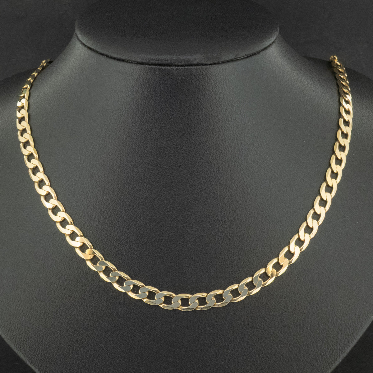 9ct Yellow Gold 25 Inch Curb Chain Necklace 16.6g