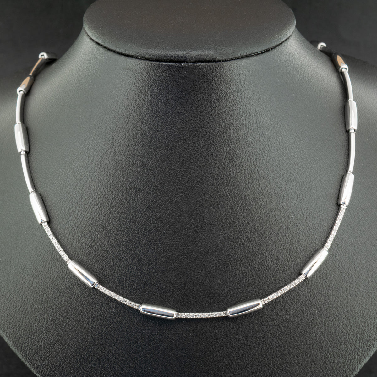18ct White Gold 16 Inch Approx. 0.20ct Diamond Necklace 15g