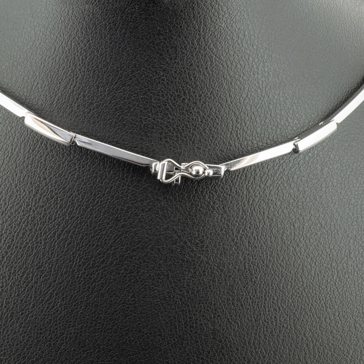 18ct White Gold 16 Inch Approx. 0.20ct Diamond Necklace 15g