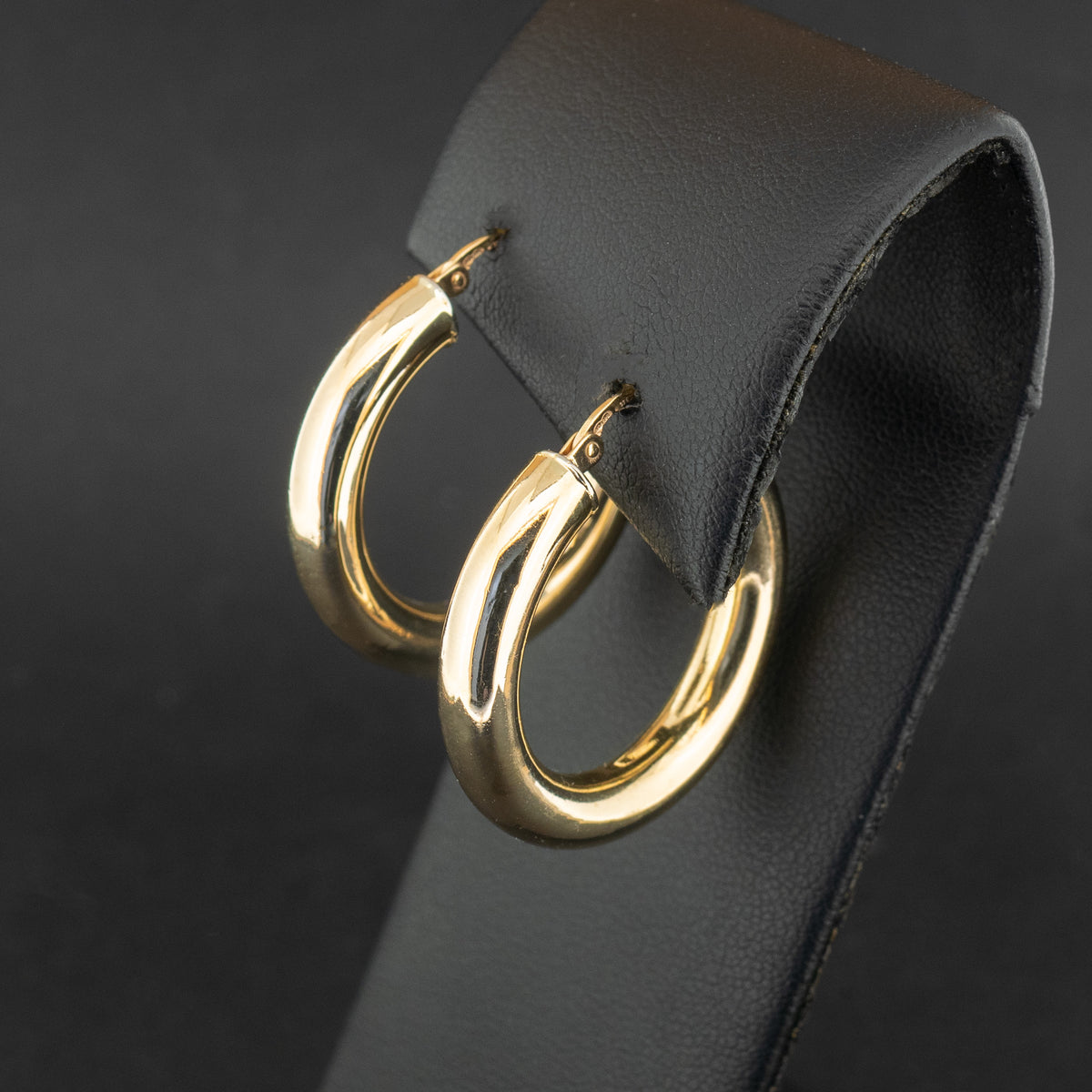 9ct Yellow Gold Hollow 30mm Hoop Earrings 3.2g