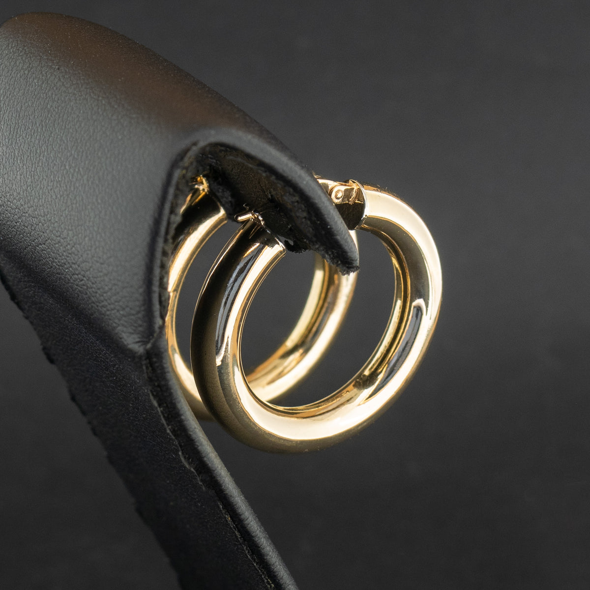 9ct Yellow Gold Hollow 30mm Hoop Earrings 3.2g