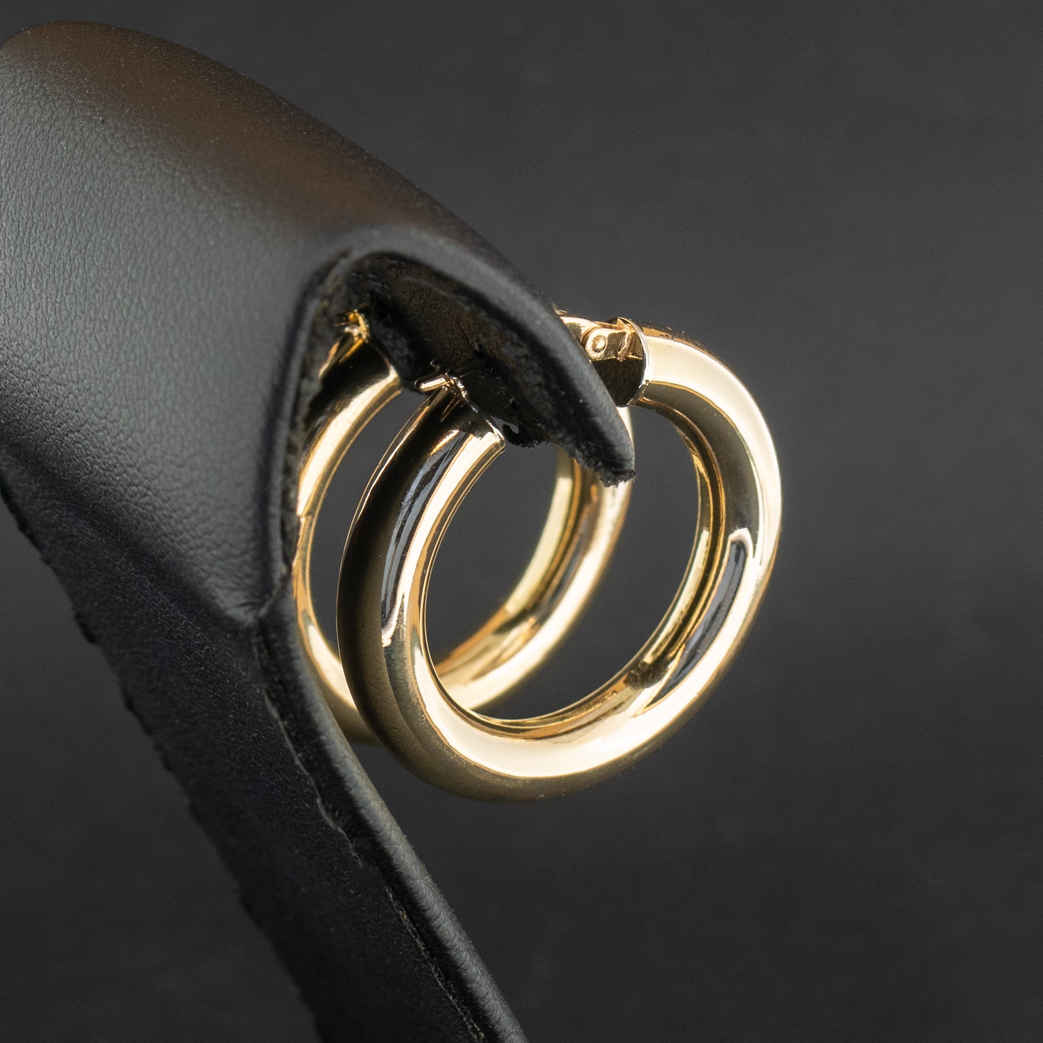 9ct Yellow Gold Hollow 30mm Hoop Earrings 3.2g