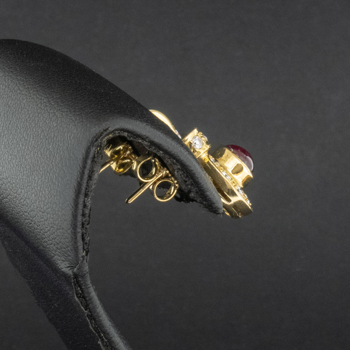 14ct Yellow Gold Ruby and Diamond Cluster Stud Earrings 8.2g