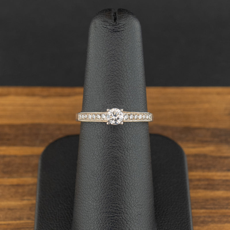 18ct White Gold 0.35ct Diamond Ring 2.5g Size L
