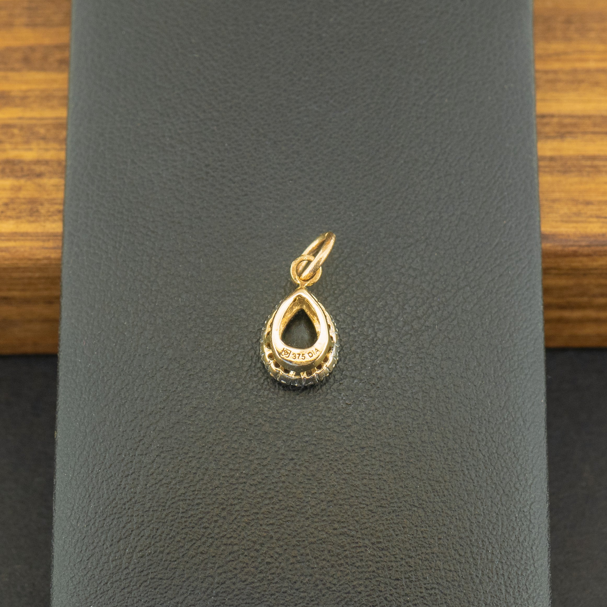 9ct Yellow Gold Sapphire and Diamond Pendant 0.9g