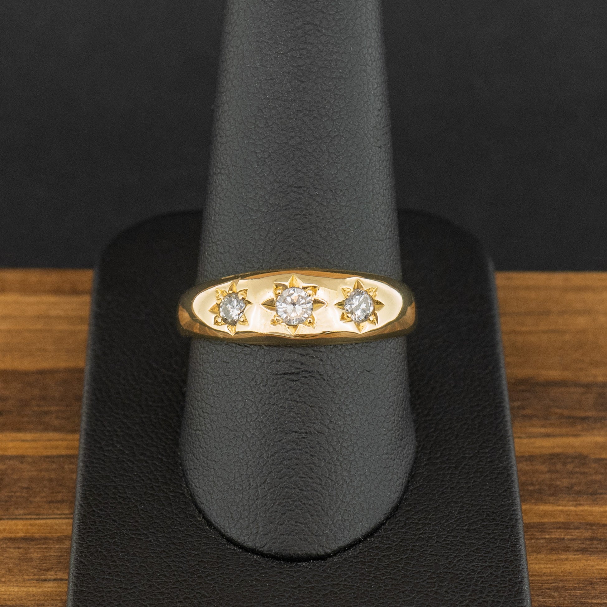 18ct Yellow Gold 0.29ct Three Stone Diamond Ring 3.4g Size S