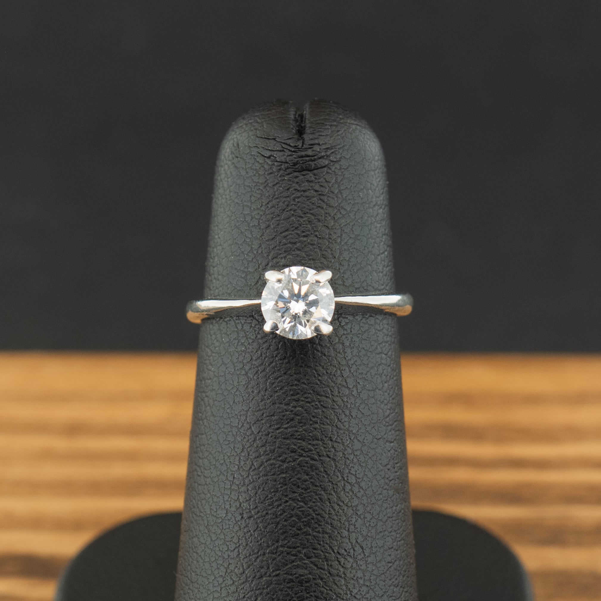 Platinum 0.5ct Diamond Solitaire Ring Size G 2.5g
