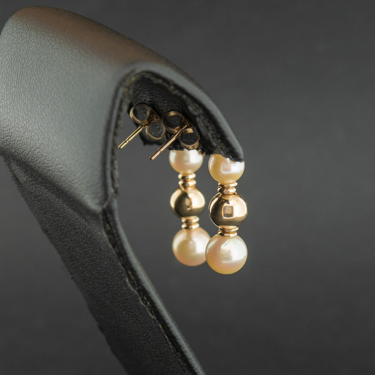9ct Yellow Gold Pearl Drop Earrings 2.2g