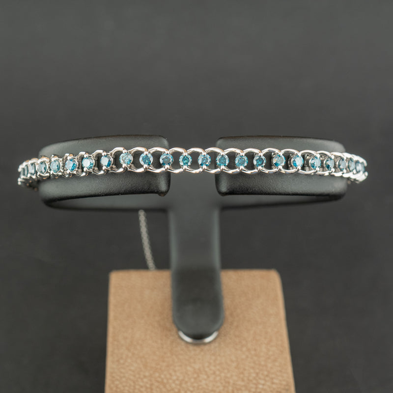 18ct White Gold 3ct Blue Diamond 7 Inch Tennis Bracelet 15.6g