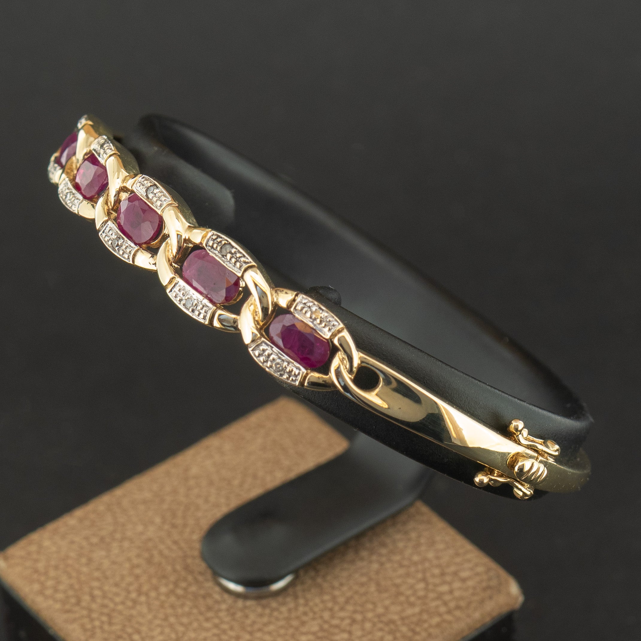 9ct Yellow Gold Ruby and Diamond Bangle 11.5g