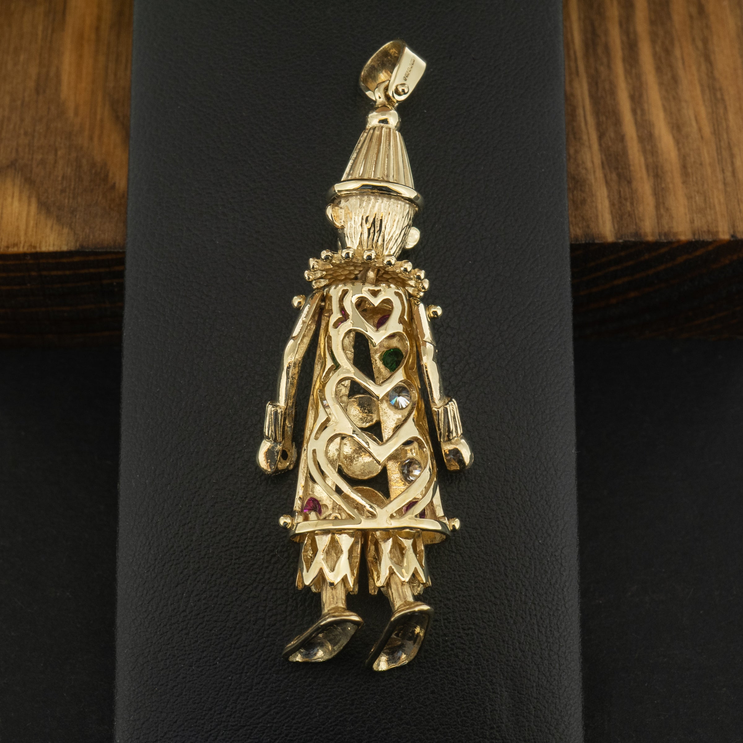 9ct Yellow Gold Clown Pendant 12.8g