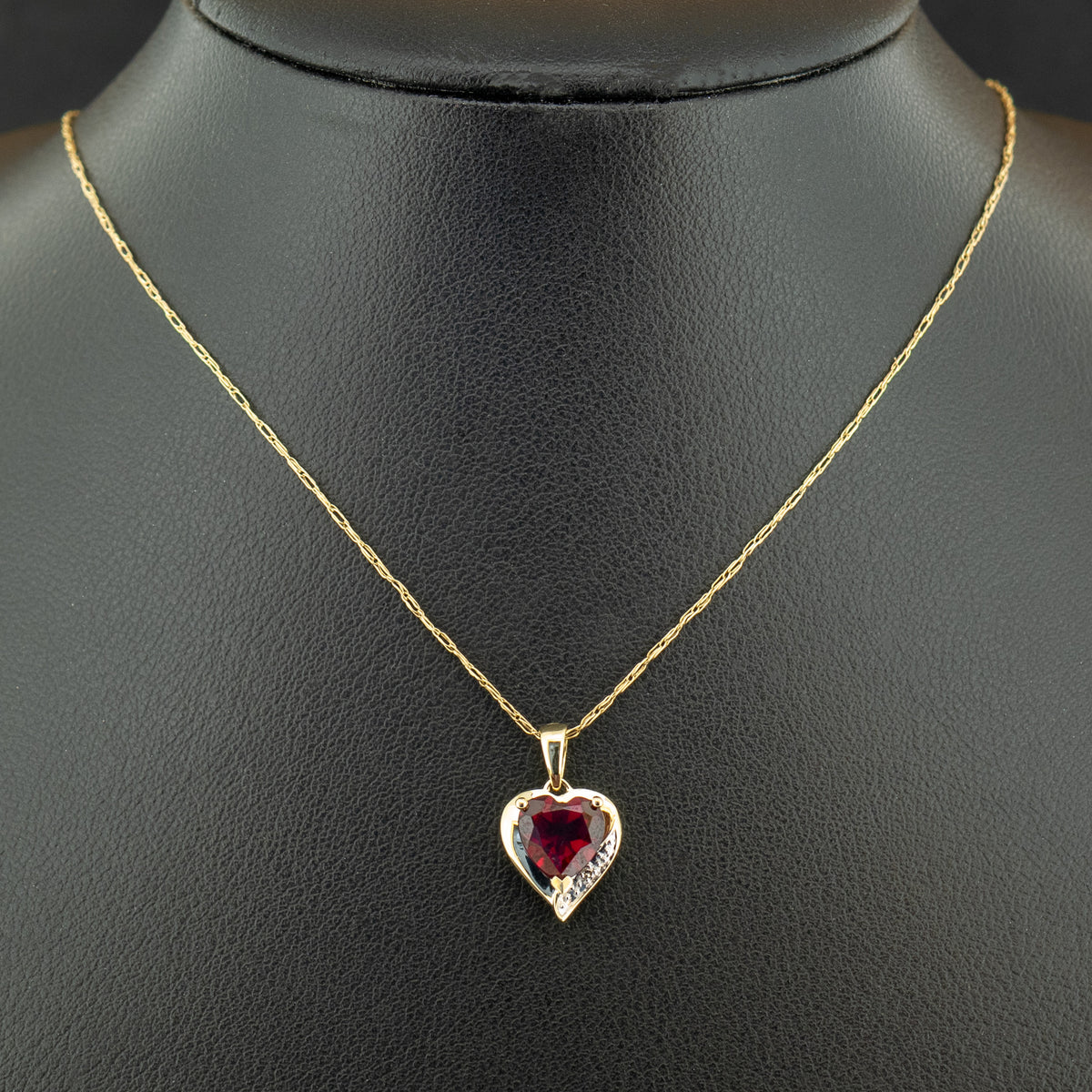 9ct Yellow Gold 20 Inch Created Ruby and Diamond Heart Necklace 1.6g