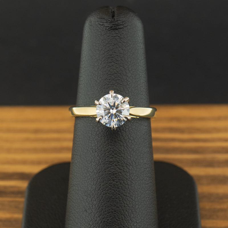 18ct Yellow Gold 1.1ct Lab Diamond Solitaire Ring Size J 3.5g