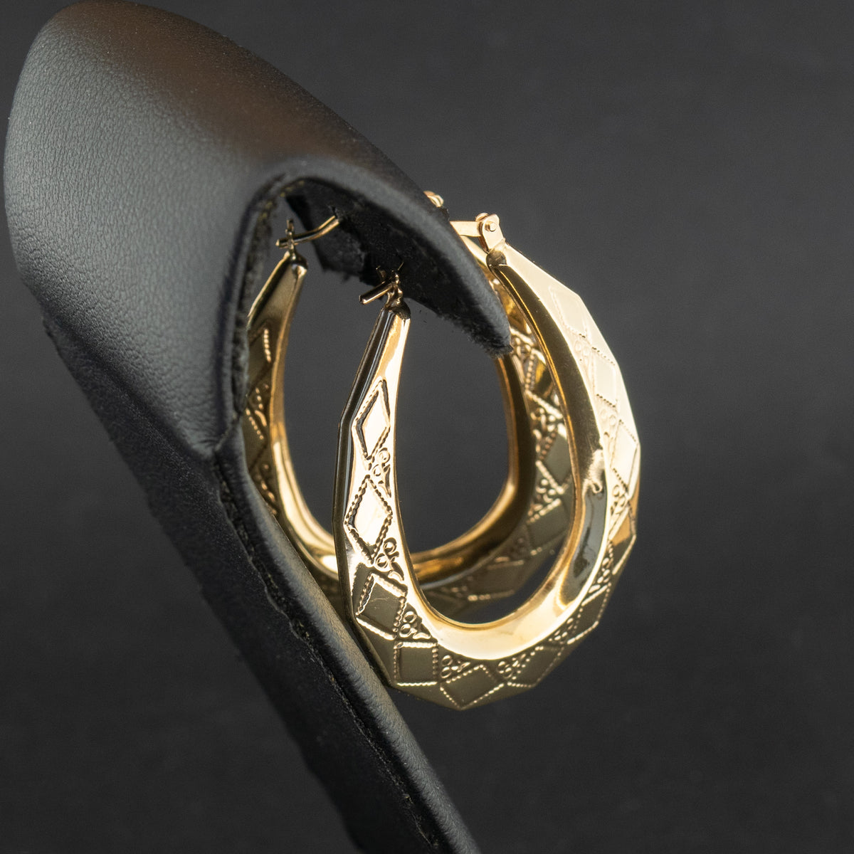 9ct Yellow Gold Patterned Hoop Earrings 2.3g