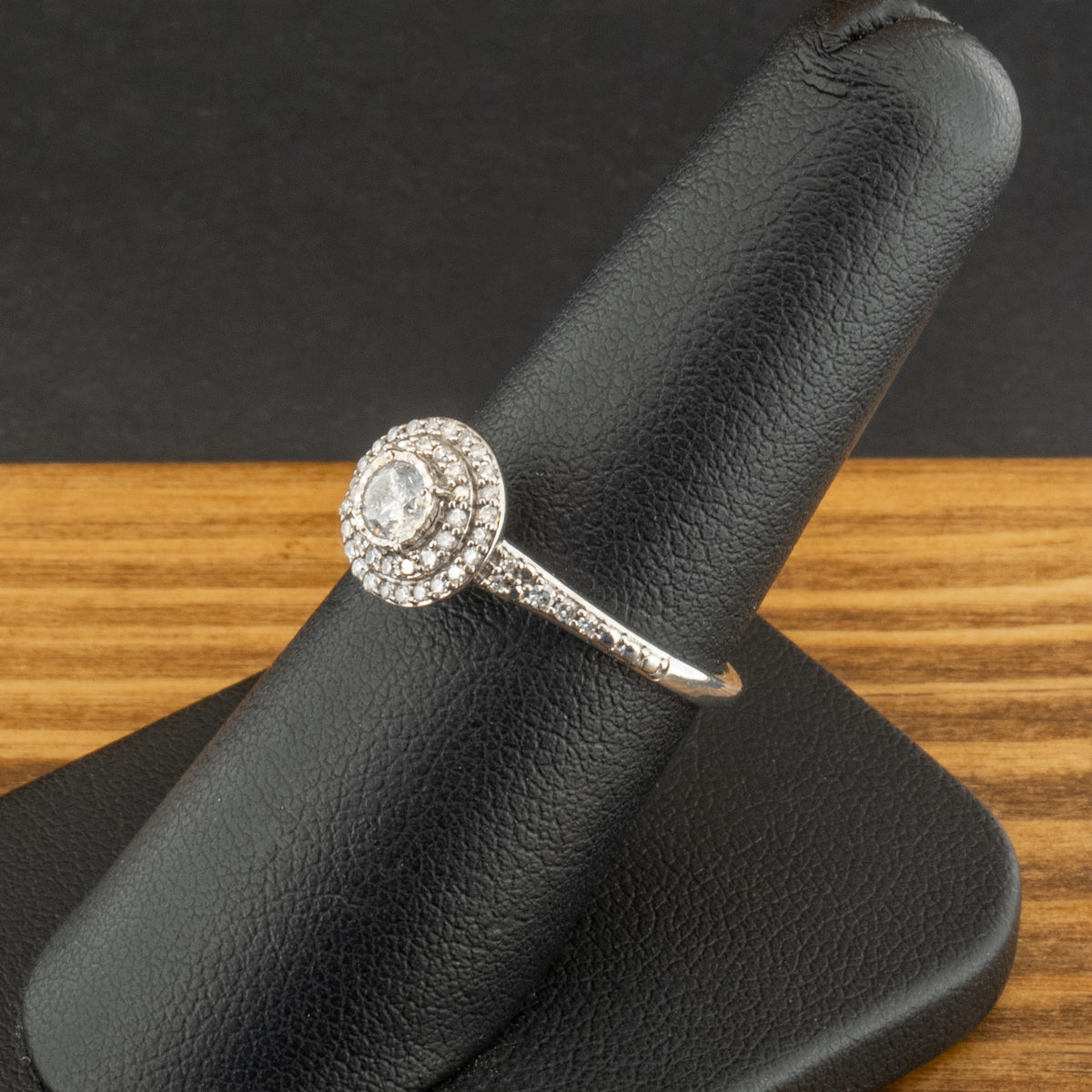 9ct White Gold 0.33ct Diamond Double Halo Ring Size N 2.2g