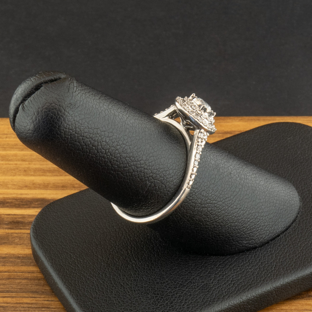 9ct White Gold 0.33ct Diamond Double Halo Ring Size N 2.2g