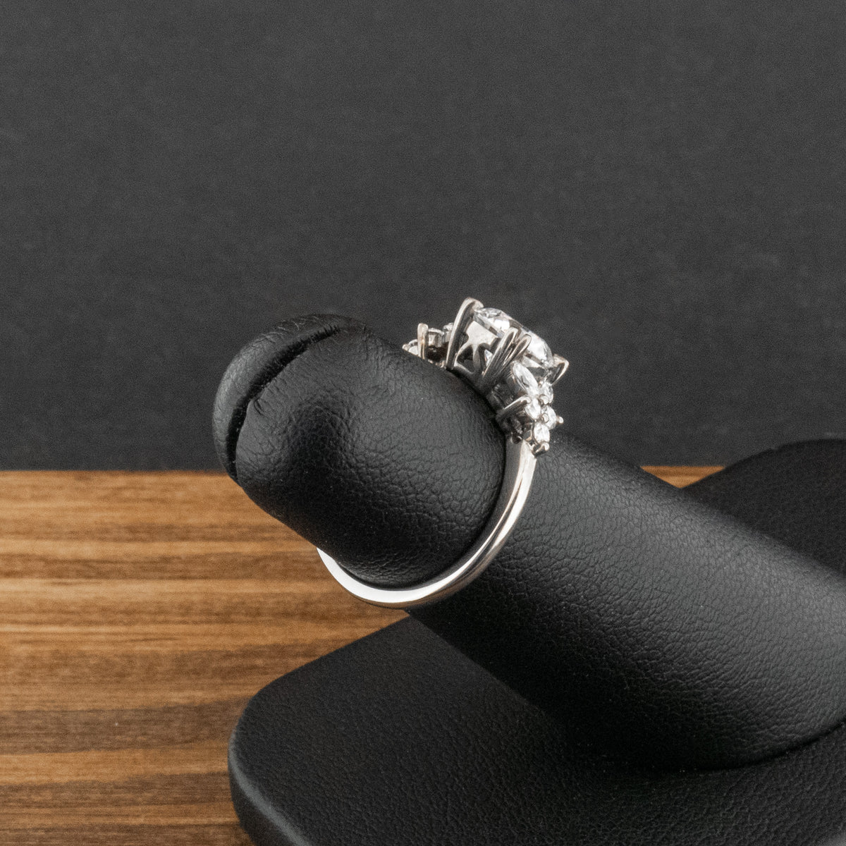 9ct White Gold 1.2ct Moissanite Cluster Ring Size H 2g
