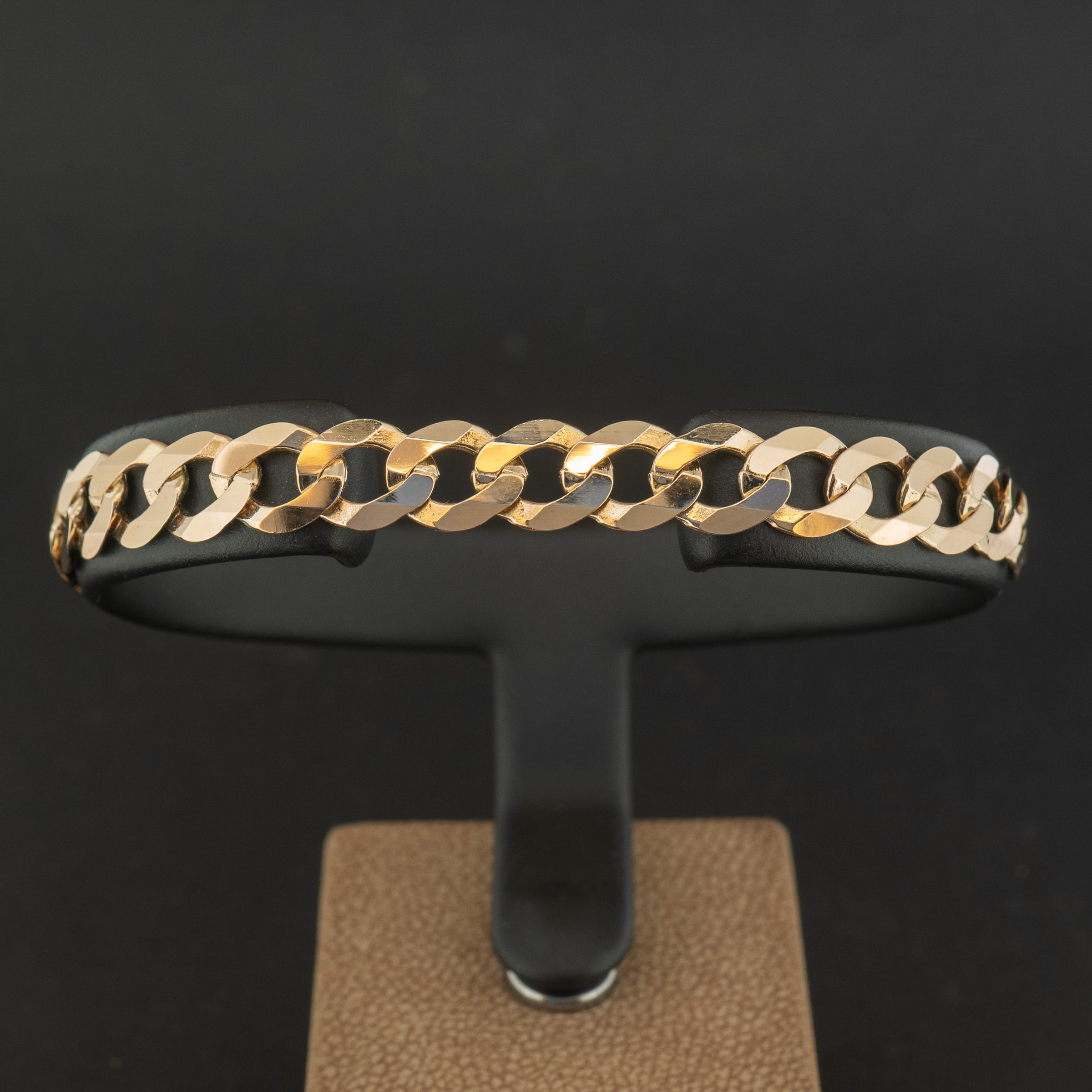 9ct Yellow Gold 8 Inch Curb Chain Bracelet 10.1g