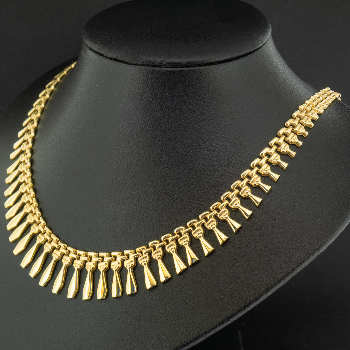 9ct Yellow Gold 17 Inch Patterned Necklace 16.1g