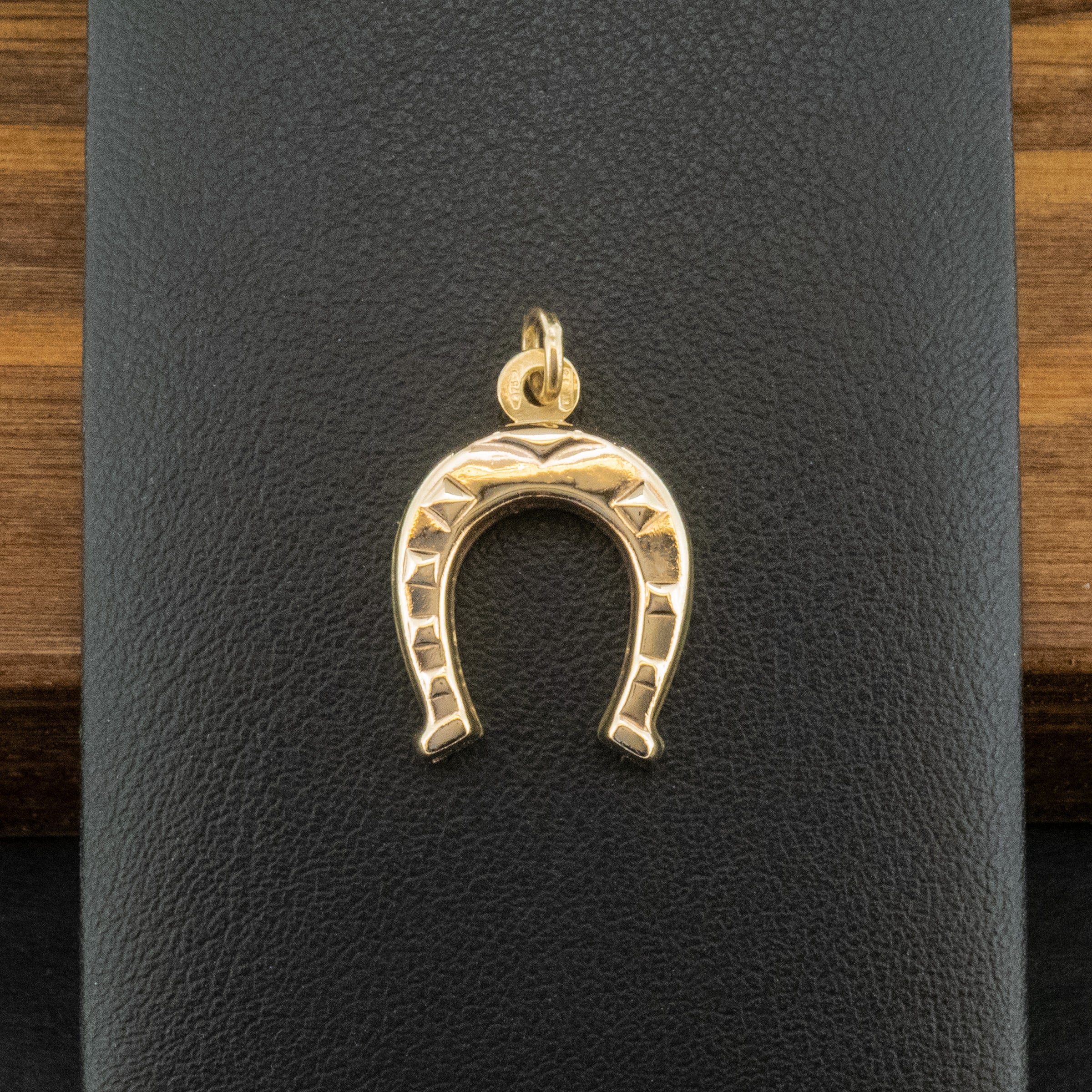 9ct Yellow Gold Horse Shoe Charm Pendant 1.5g