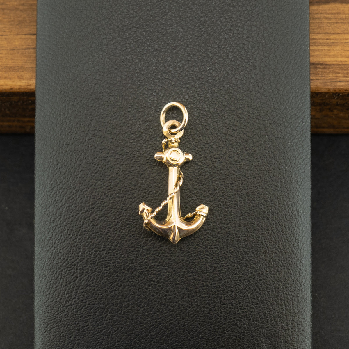 9ct Yellow Gold Anchor Charm 0.5g