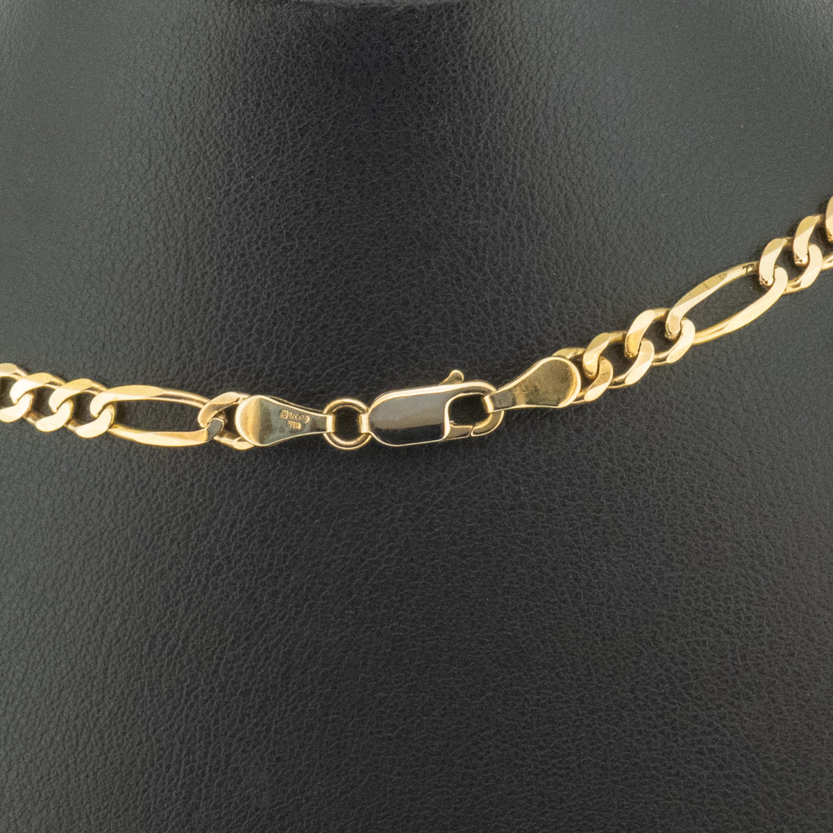 9ct Yellow Gold 18 Inch Figaro Chain Necklace 11g