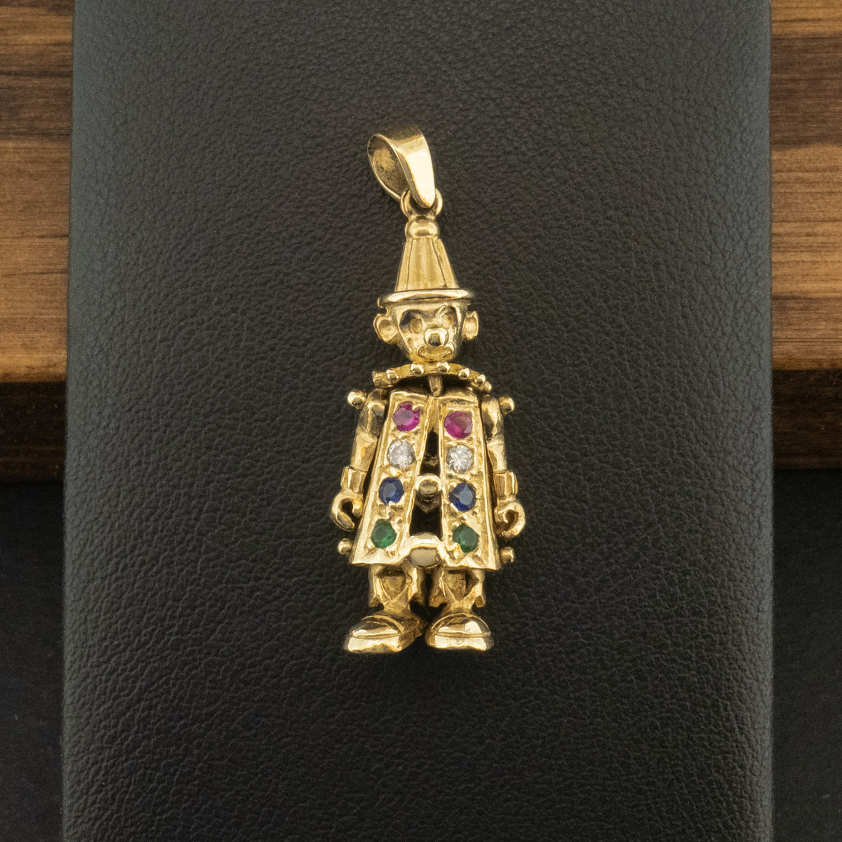 9ct Yellow Gold Gemstone Clown Pendant 3.8g