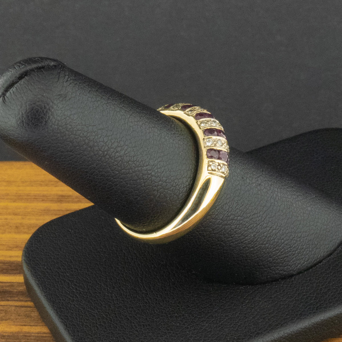 9ct Yellow Gold Ruby & Diamond Ring Size N 1/2 3g
