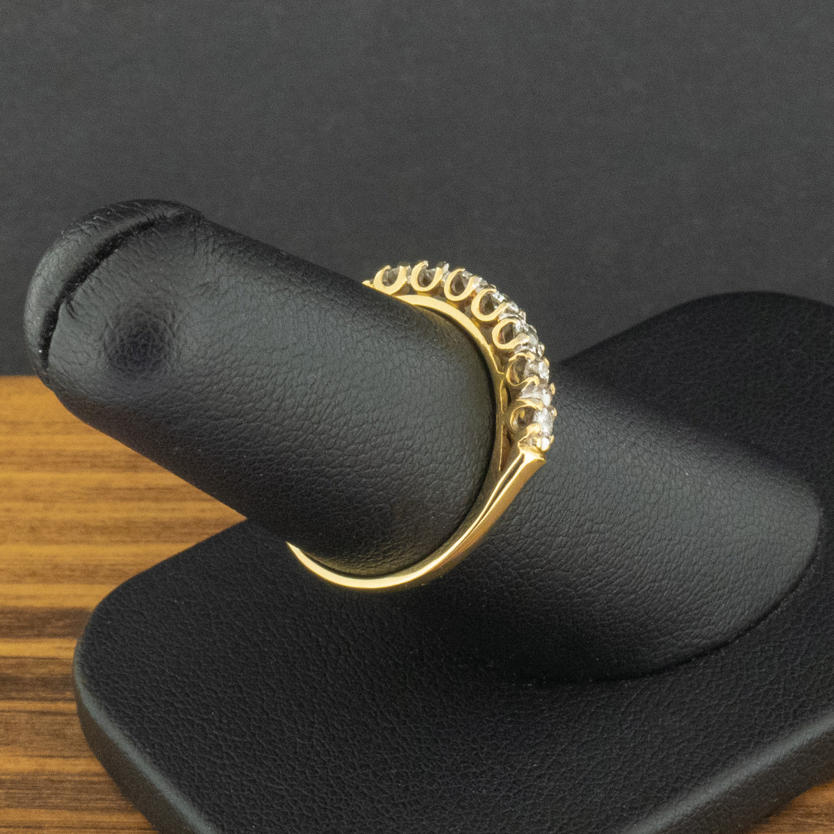 18ct Yellow Gold 0.21ct 7 Stone Diamond Ring Size M 1/2 2g