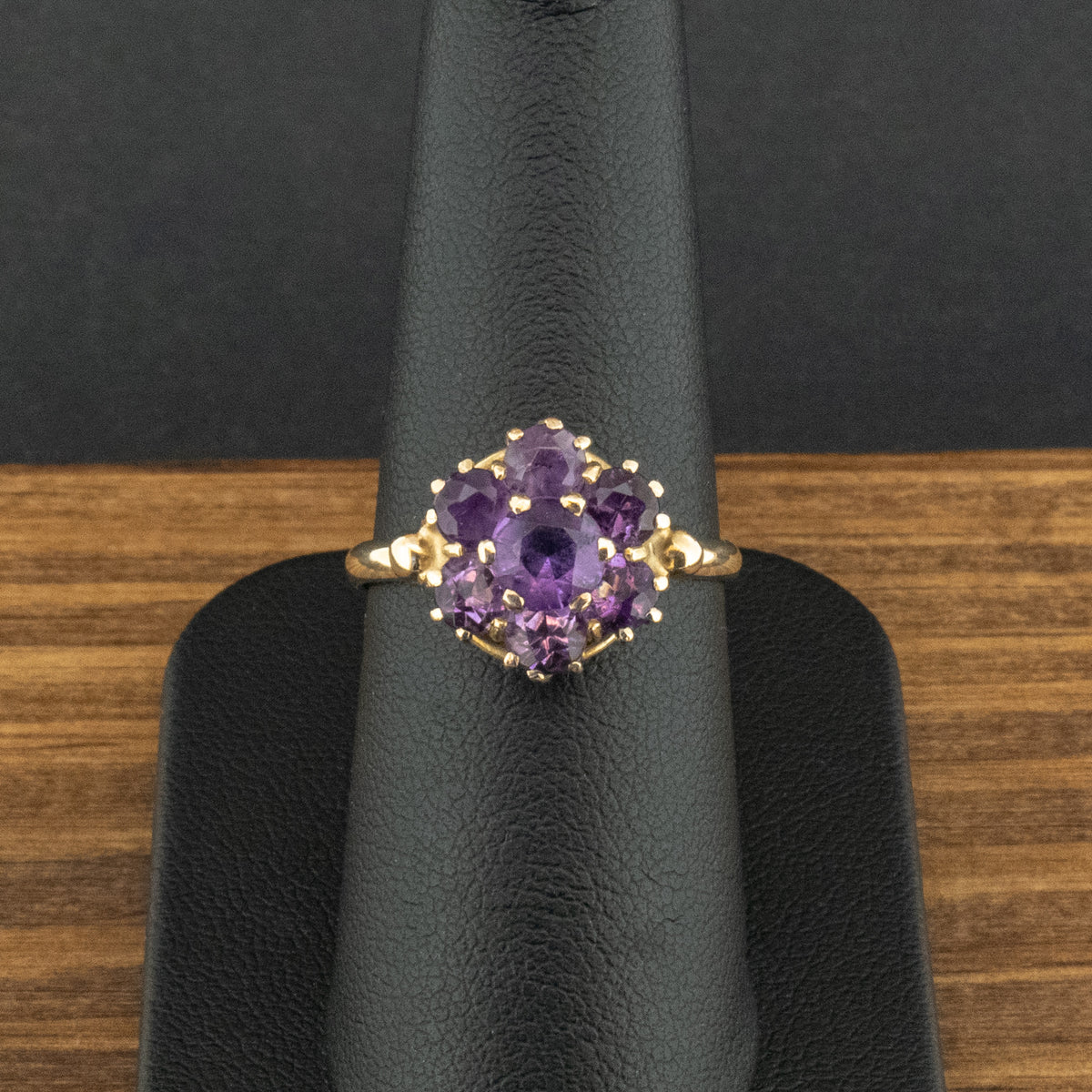 9ct Yellow Gold Amethyst Cluster Ring Size O 2.9g