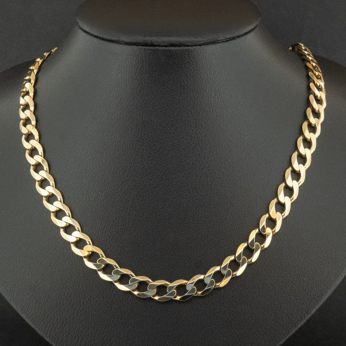 9ct Yellow Gold 20 Inch Curb Chain Necklace 30.8g