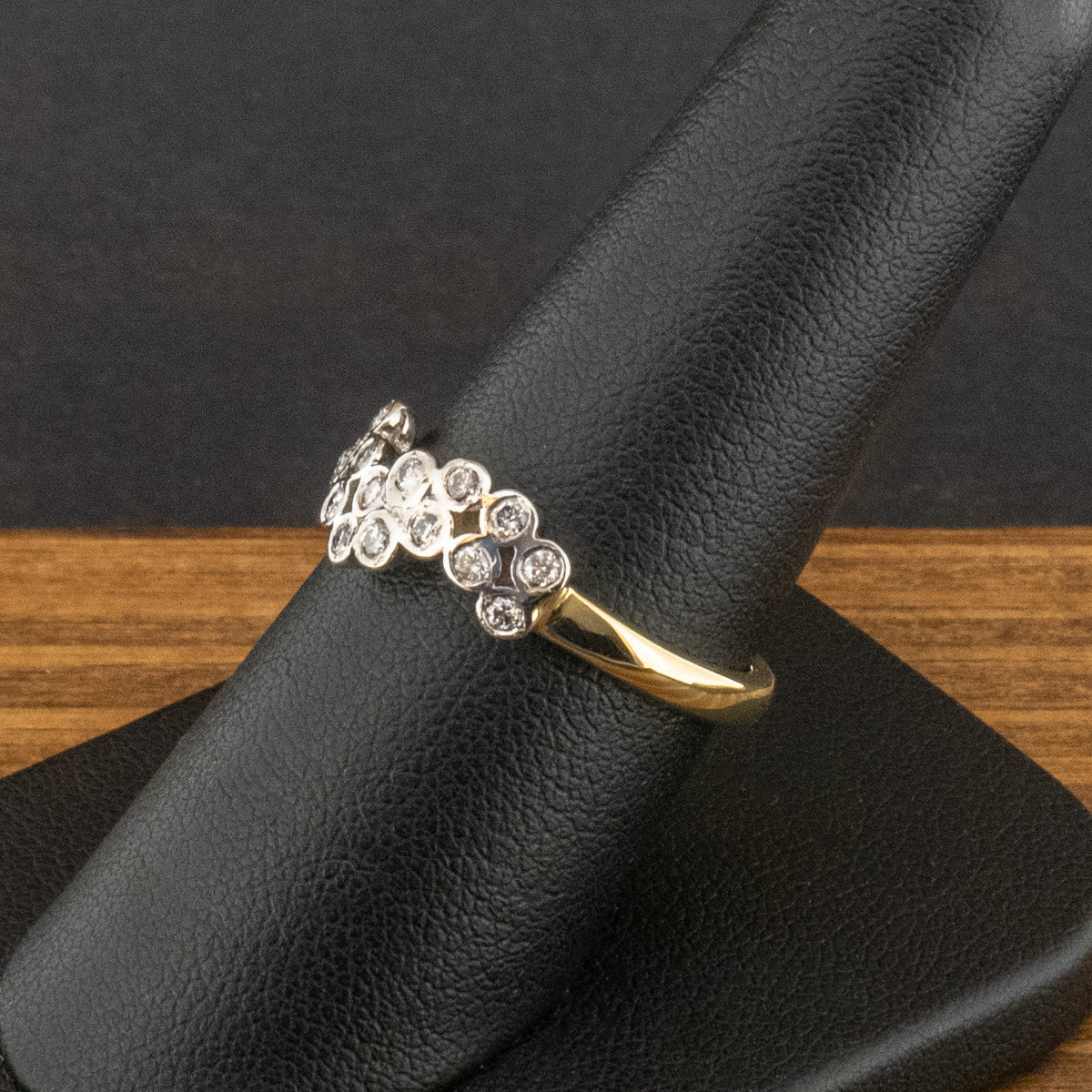 18ct Yellow Gold 0.2ct Diamond Bubble Ring Size P 3.9g