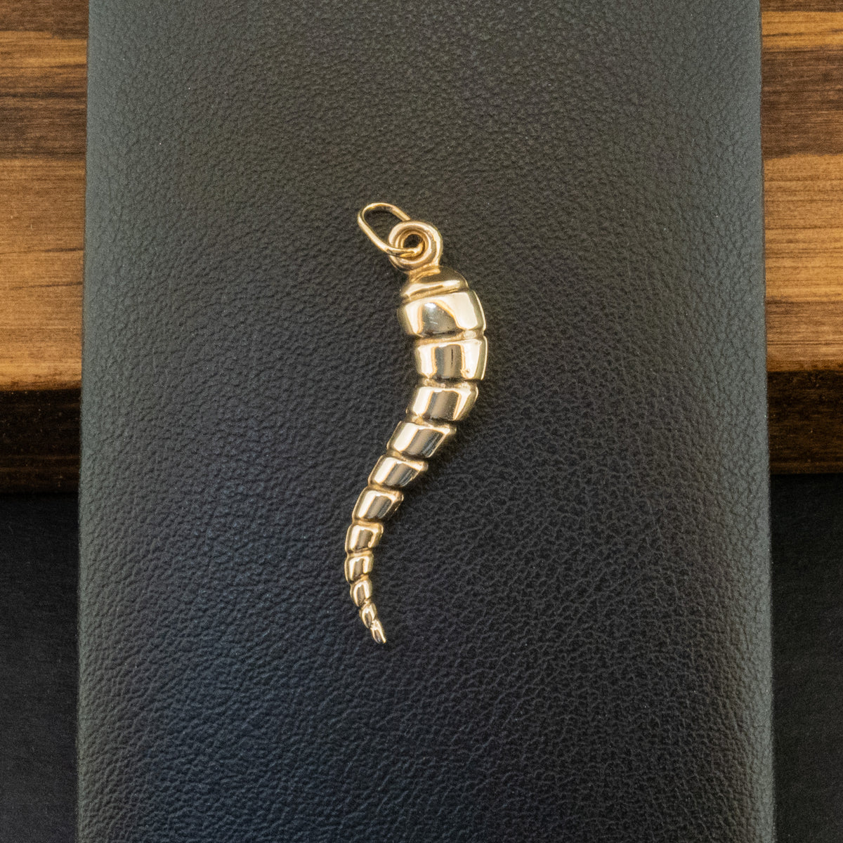9ct Yellow Gold Horn Of Life Pendant 0.5g