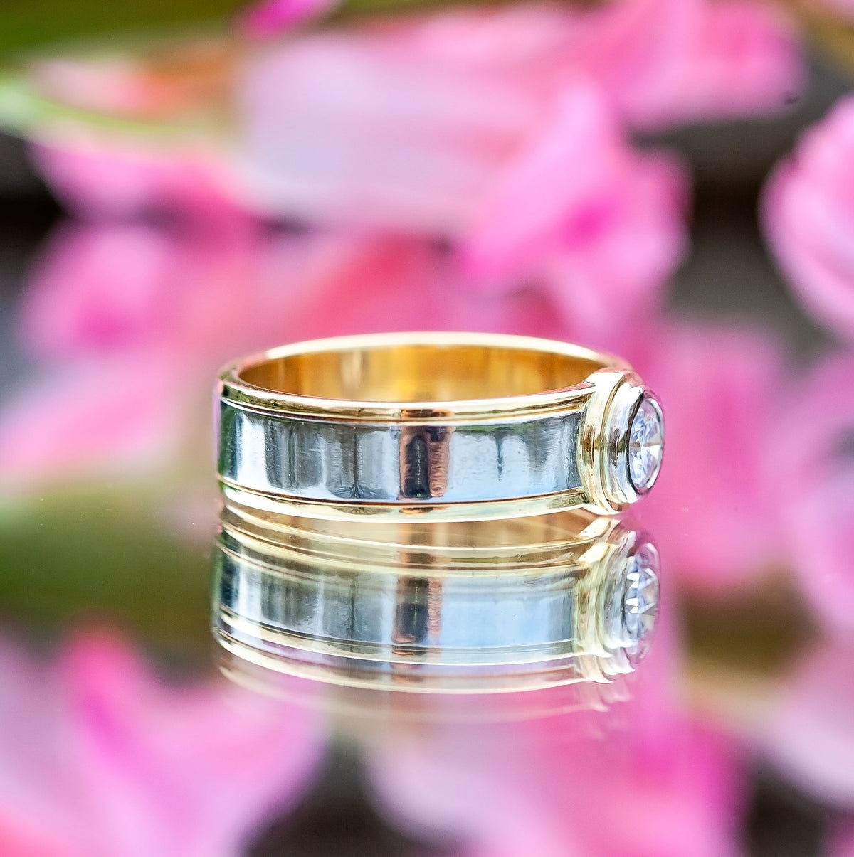 18ct Yellow Gold and Platinum 0.40ct Diamond Solitaire Band Ring Size Q 8.2g