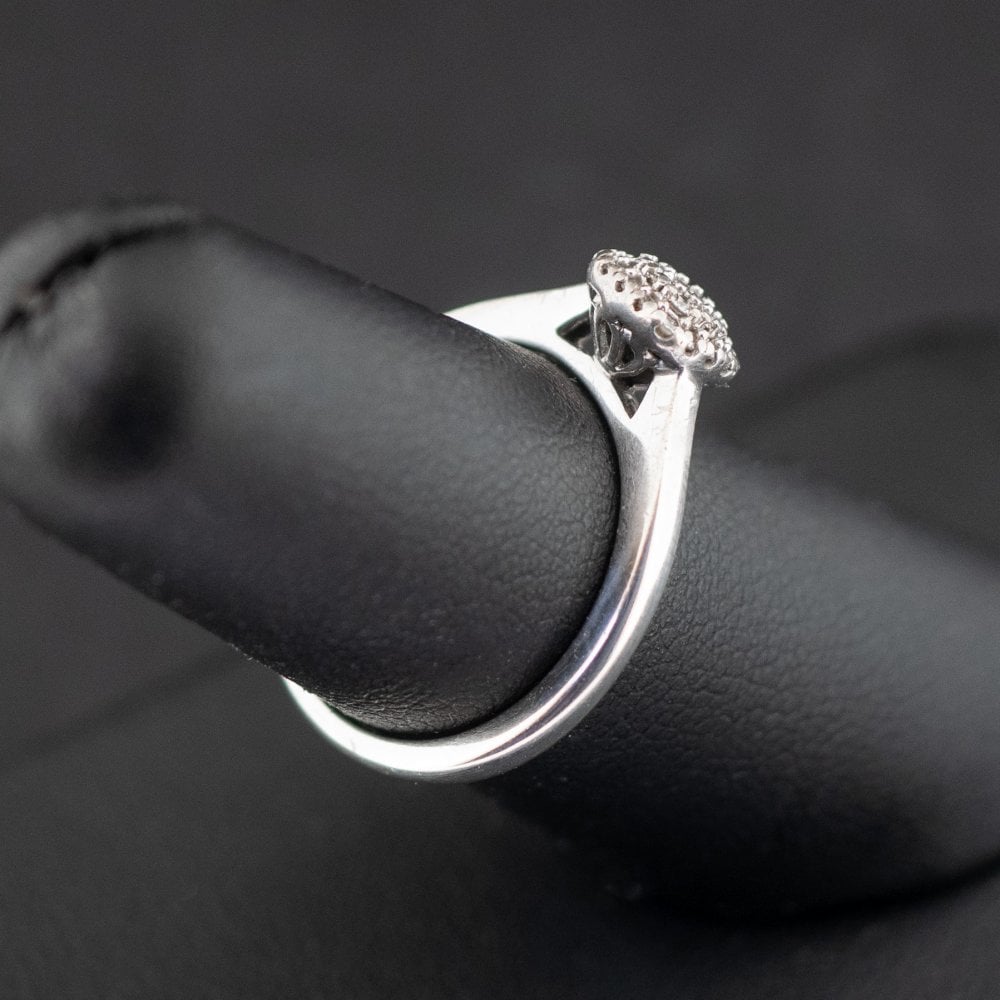 Black wedding rings on sale h samuel